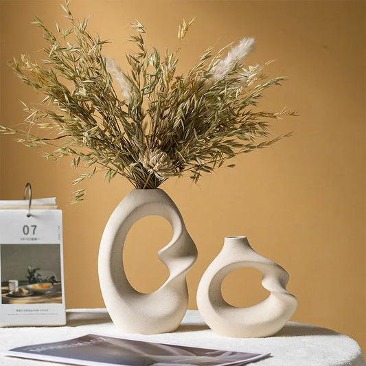 Capiron ceramic matte vase