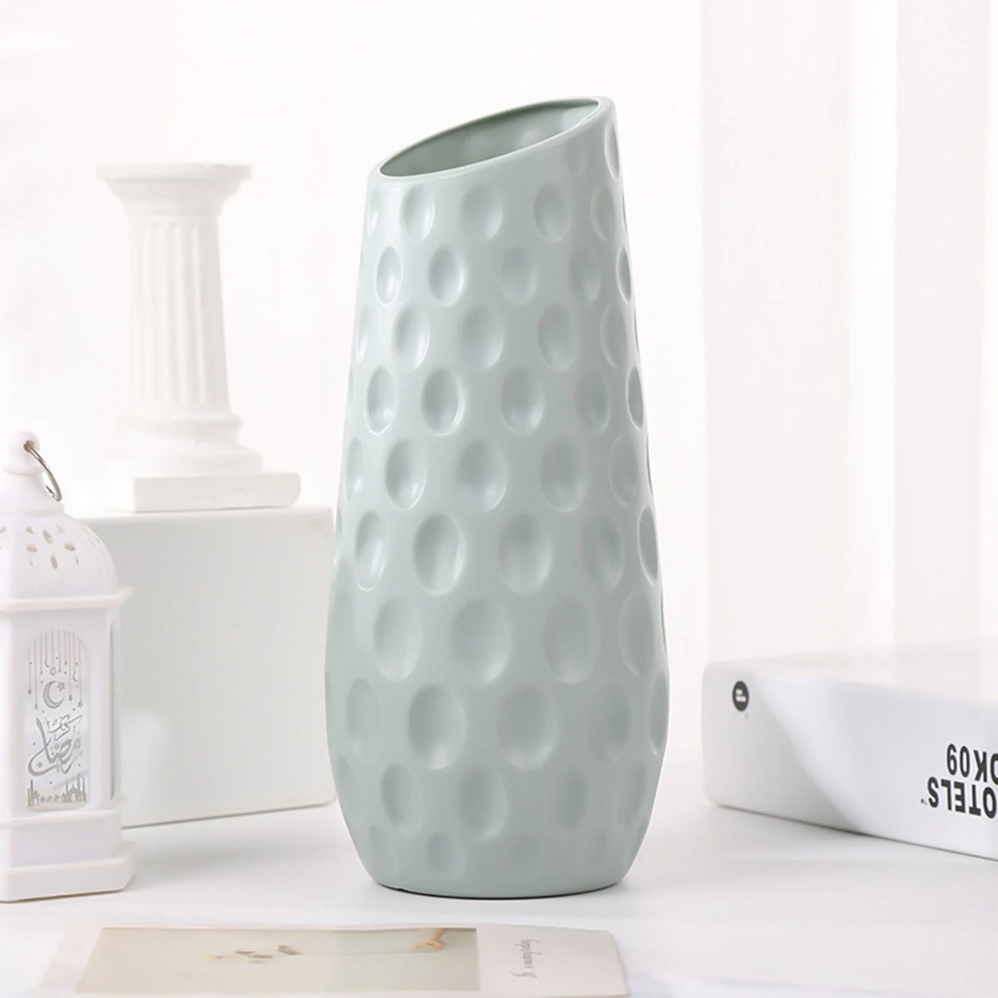 Minimalist  flower vase