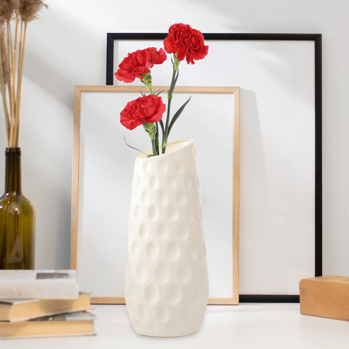 Minimalist  flower vase