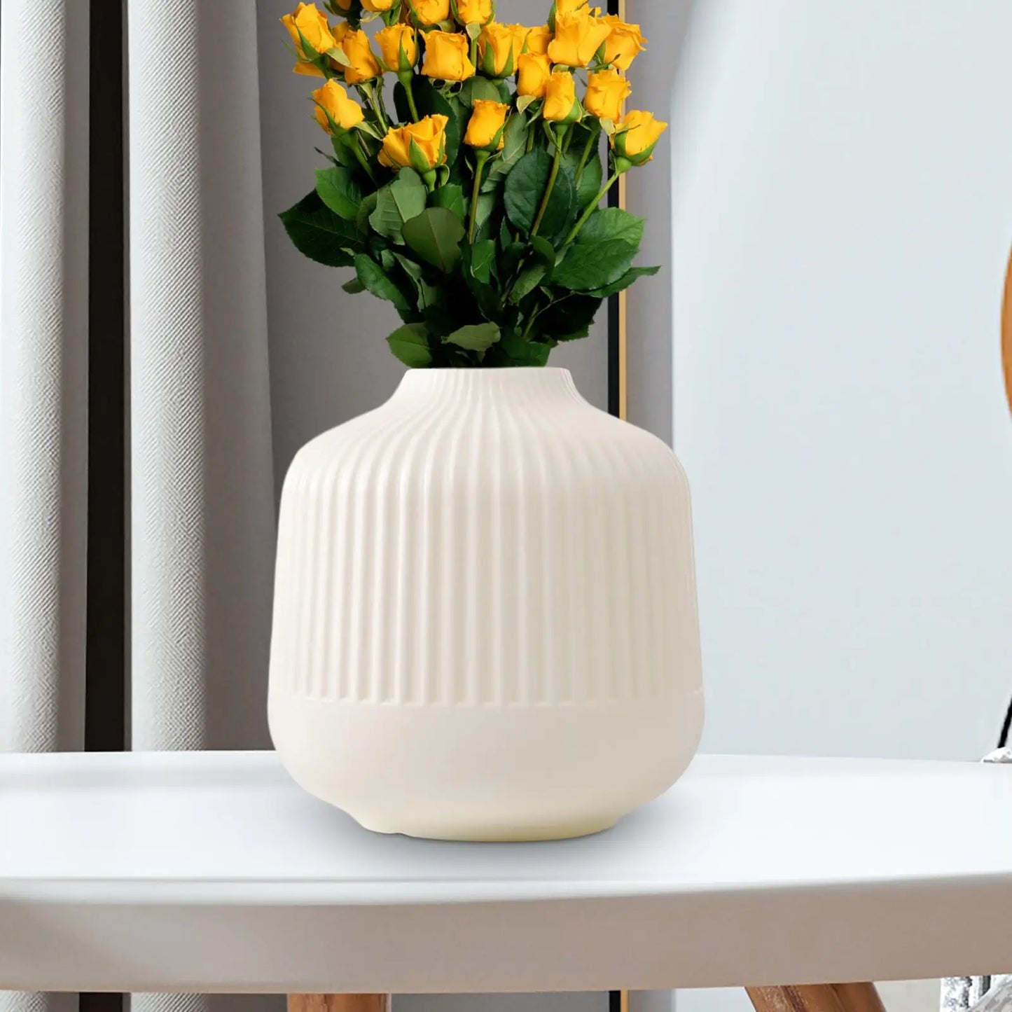 Minimalist  flower vase